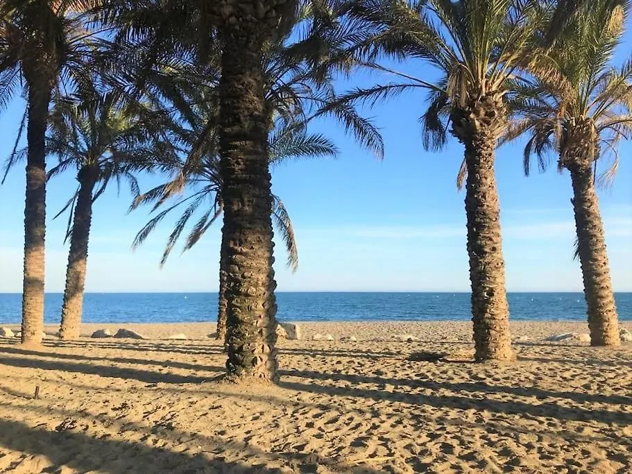 Don Gustavo 2 Bedroom Beach Front Apt, Sea Views Benalmádena